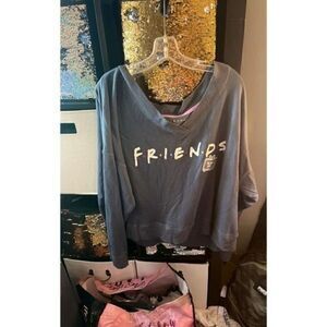 FRIENDS Plus 3x Graphic Cropped Hooded S